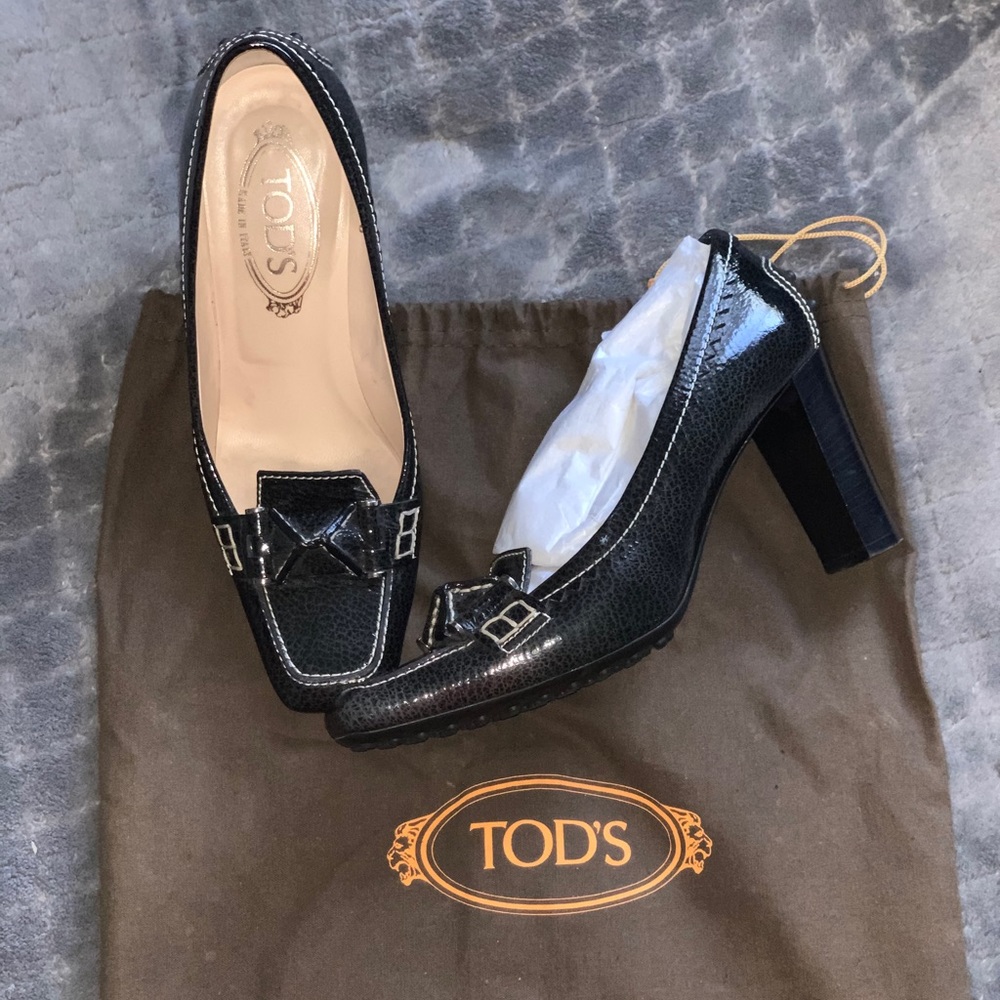 Tod’s black pumps with dust bag